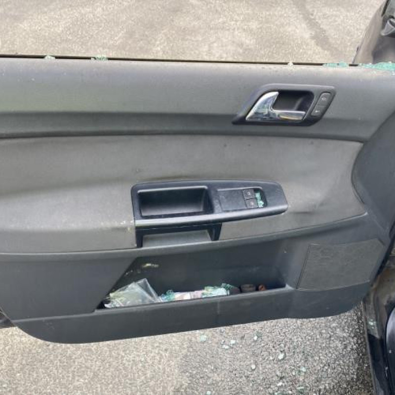 Interrupteur de leve vitre avant gauche VOLKSWAGEN POLO 4 Photo n°12