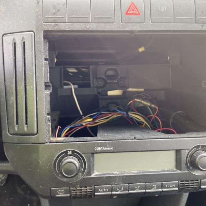 Interrupteur de leve vitre avant gauche VOLKSWAGEN POLO 4 Photo n°20