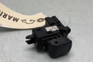 Interrupteur de leve vitre arriere gauche NISSAN QASHQAI 1 Photo n°1