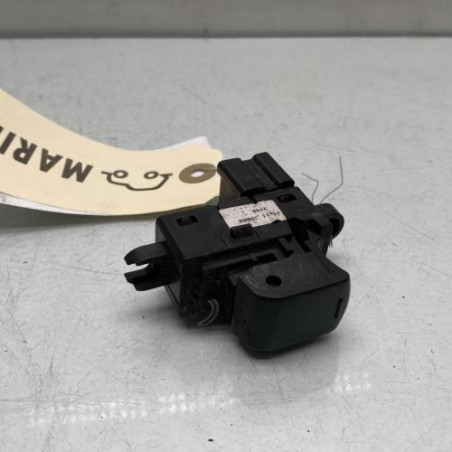 Interrupteur de leve vitre arriere gauche NISSAN QASHQAI 1 Photo n°1