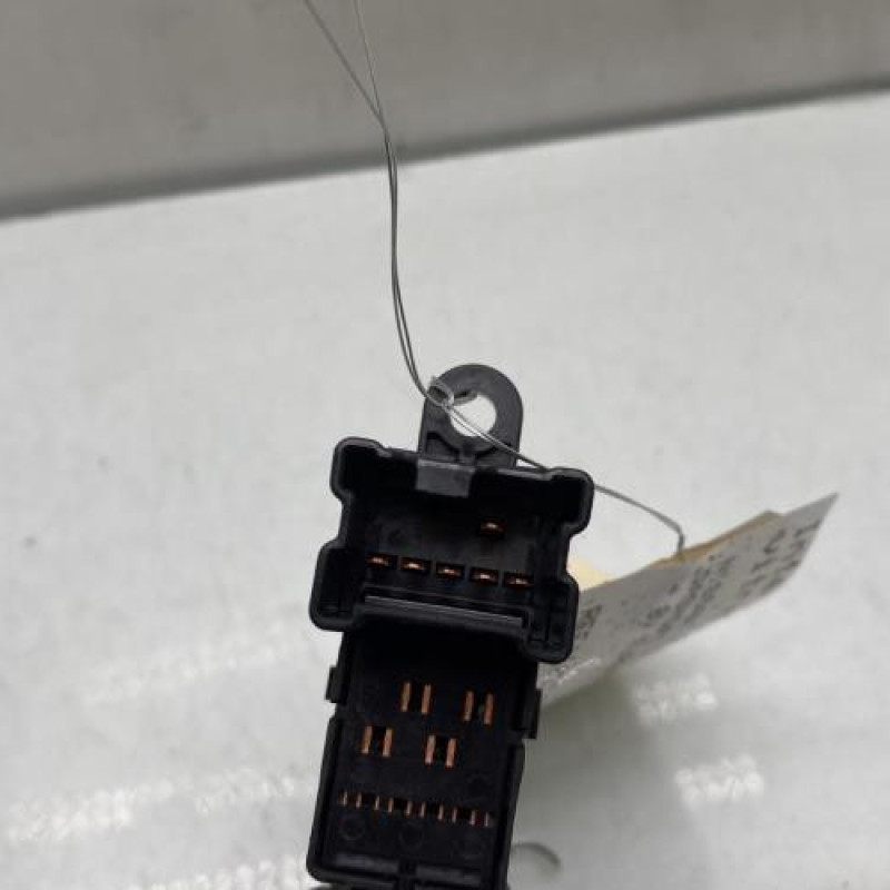 Interrupteur de leve vitre arriere gauche NISSAN QASHQAI 1 Photo n°3