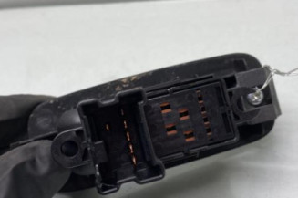 Interrupteur de leve vitre avant droit NISSAN QASHQAI 1