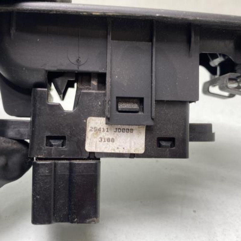 Interrupteur de leve vitre avant droit NISSAN QASHQAI 1 Photo n°4