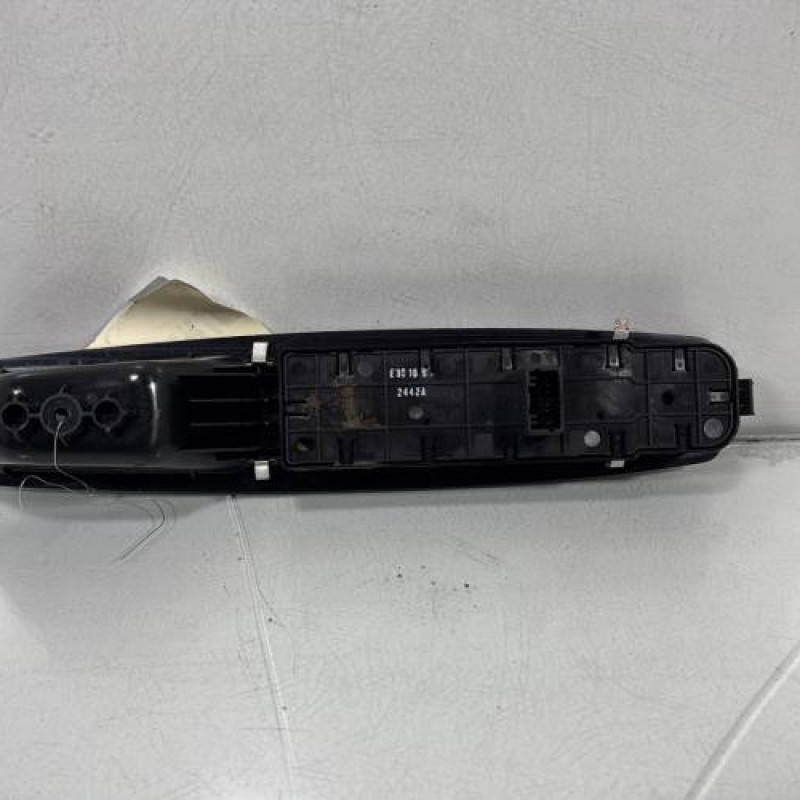 Interrupteur de leve vitre avant gauche RENAULT GRAND SCENIC 3 Photo n°3