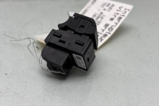 Interrupteur de leve vitre arriere droit AUDI A4 4