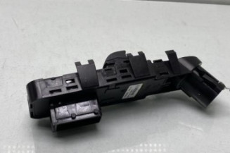 Interrupteur de leve vitre avant gauche PEUGEOT 207