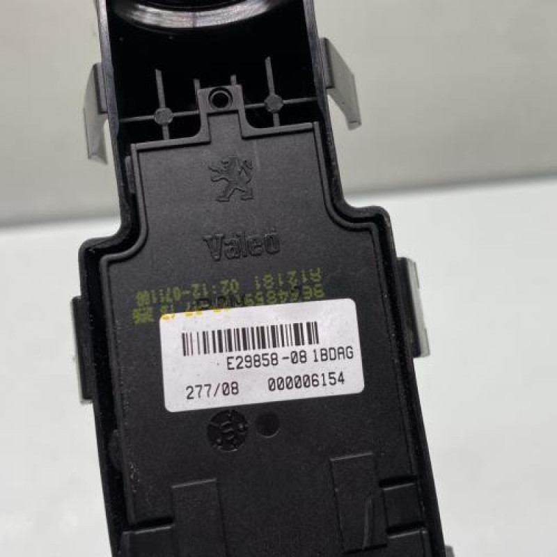 Interrupteur de leve vitre avant gauche PEUGEOT 207 Photo n°4