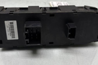 Interrupteur de leve vitre avant gauche CHRYSLER 300C