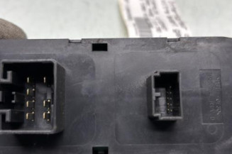 Interrupteur de leve vitre avant gauche CHRYSLER 300C