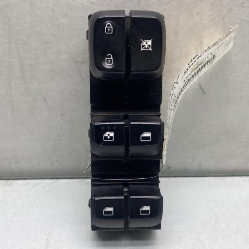 Interrupteur de leve vitre avant gauche KIA PICANTO 3 Photo n°1