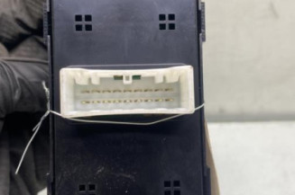 Interrupteur de leve vitre avant gauche KIA PICANTO 3