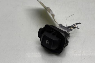 Interrupteur de leve vitre avant droit RENAULT VEL SATIS Photo n°1