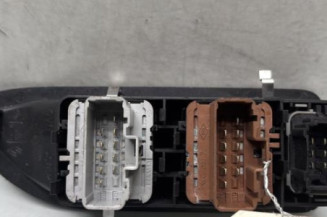 Interrupteur de leve vitre avant gauche RENAULT VEL SATIS