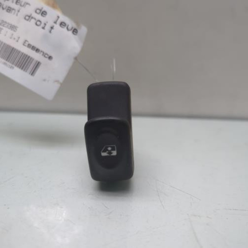 Interrupteur de leve vitre avant droit RENAULT KANGOO 1 Photo n°2