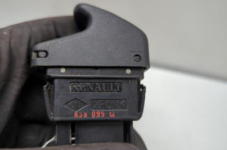 Interrupteur de leve vitre avant droit RENAULT KANGOO 1