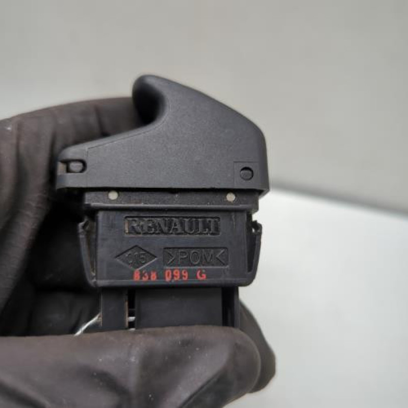 Interrupteur de leve vitre avant droit RENAULT KANGOO 1 Photo n°5