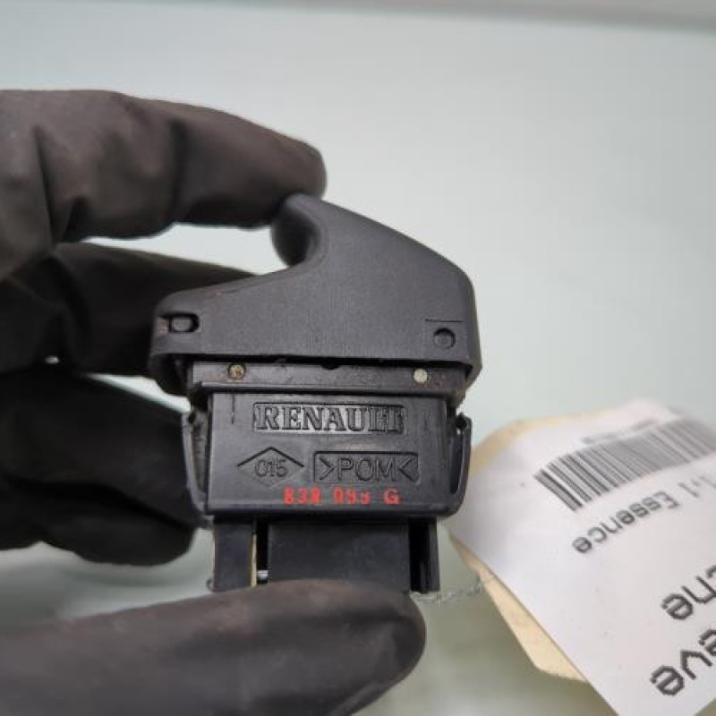 Interrupteur de leve vitre avant gauche RENAULT KANGOO 1 Photo n°3