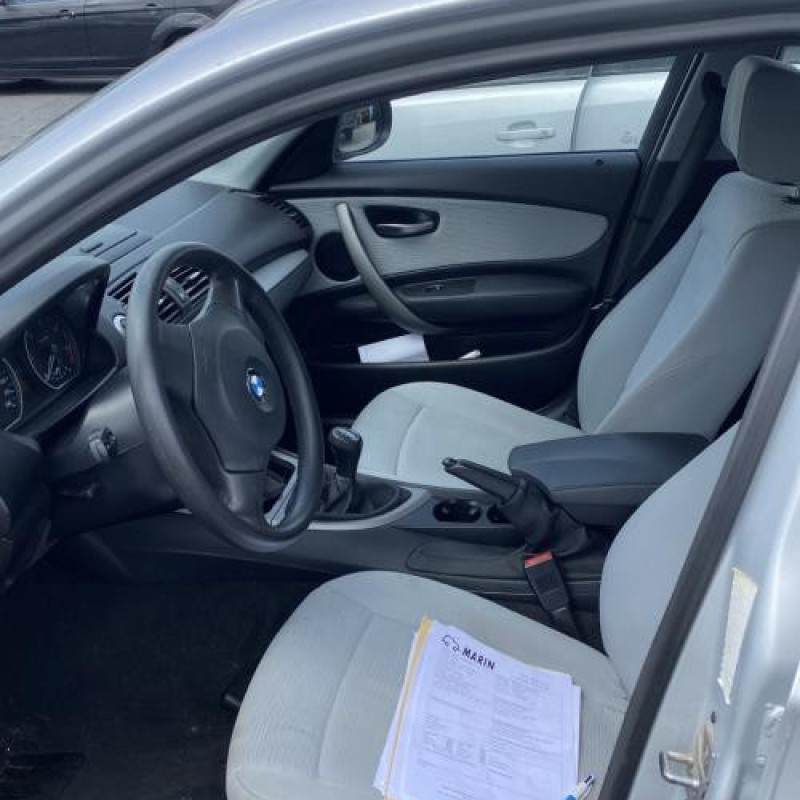 Interrupteur de leve vitre avant gauche BMW SERIE 1 E87 Photo n°12