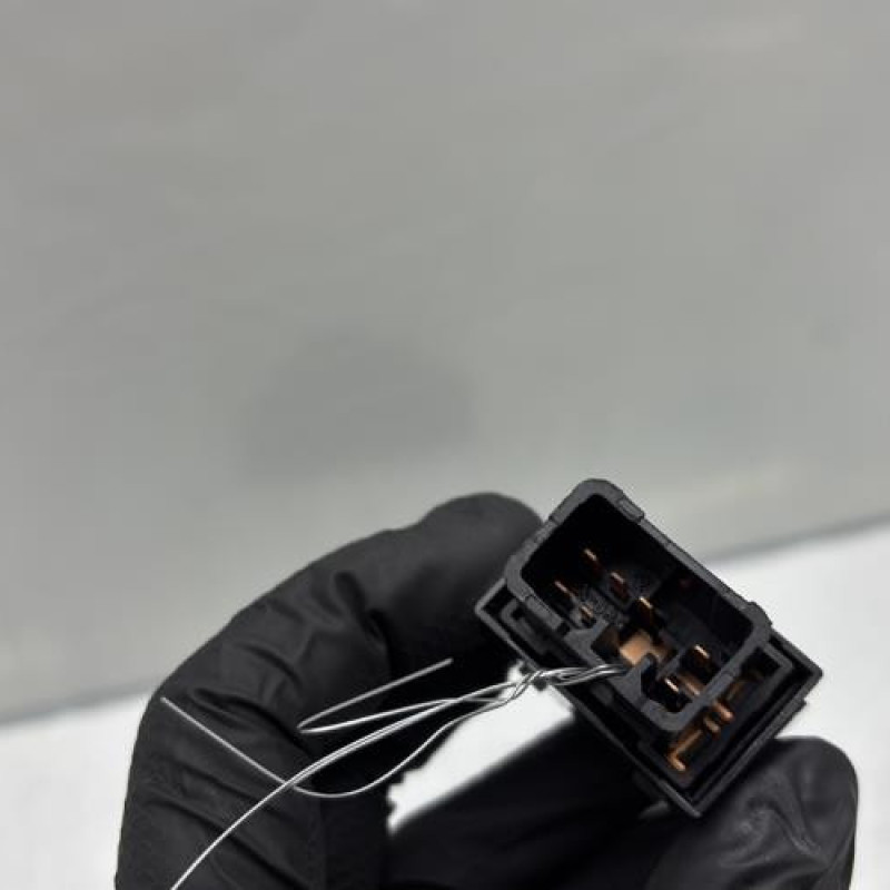 Interrupteur de leve vitre avant droit KIA SORENTO 1 Photo n°2