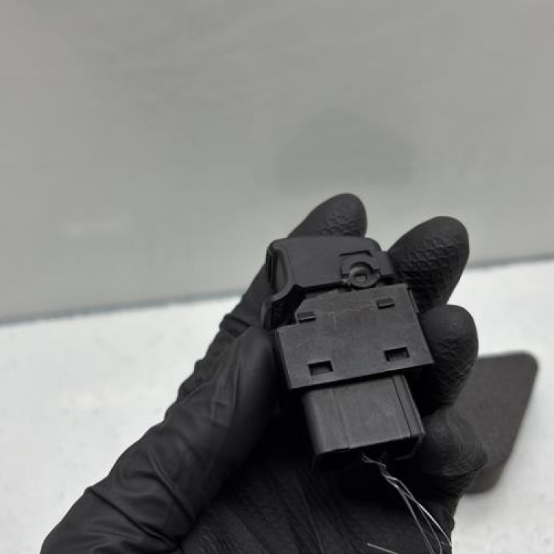 Interrupteur de leve vitre avant droit KIA SORENTO 1 Photo n°3