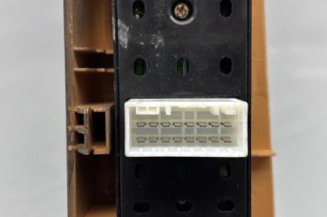 Interrupteur de leve vitre avant gauche KIA SORENTO 1