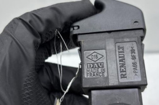 Interrupteur de leve vitre avant gauche RENAULT KANGOO 1