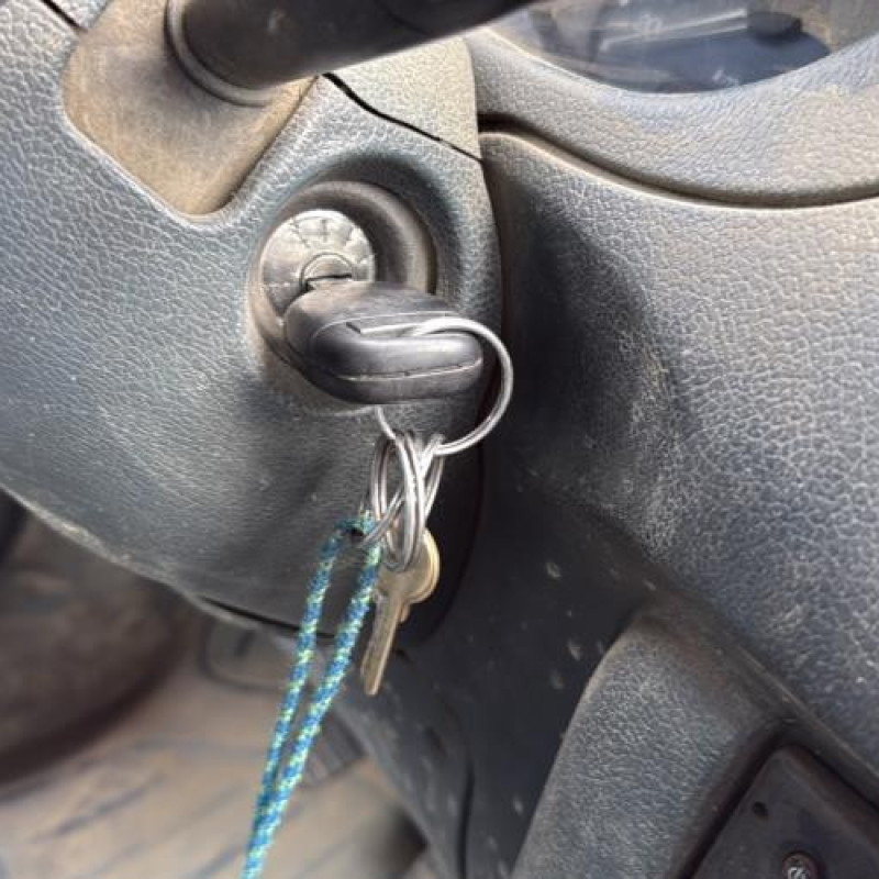 Interrupteur de leve vitre avant gauche RENAULT KANGOO 1 Photo n°17