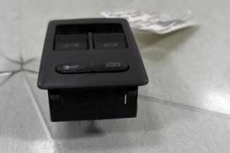 Interrupteur de leve vitre avant gauche VOLKSWAGEN POLO 3 Photo n°1