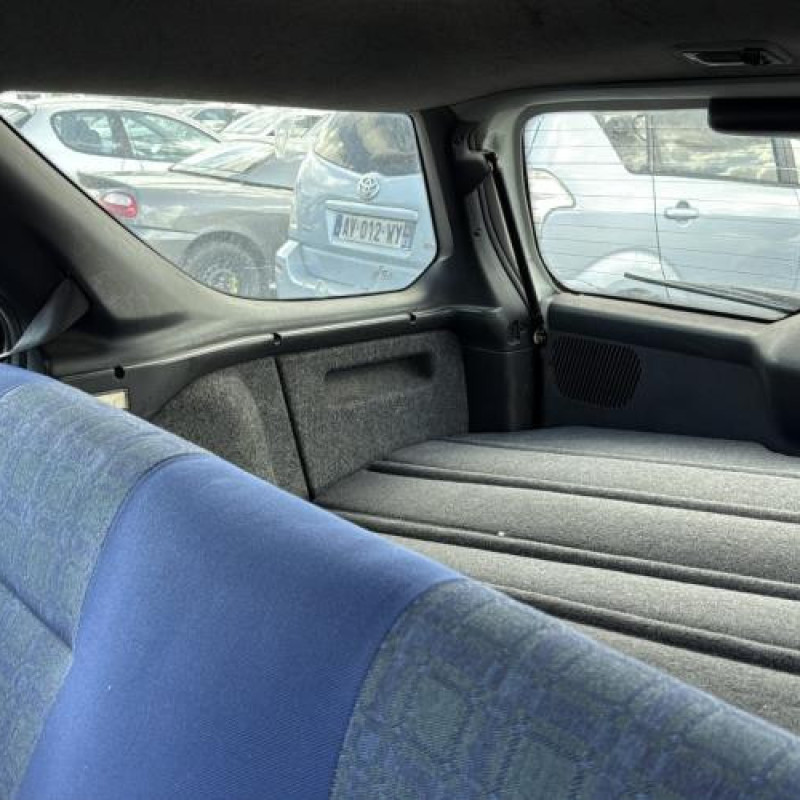 Interrupteur de leve vitre avant droit PEUGEOT 306 Photo n°20