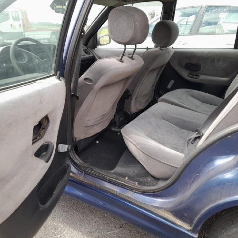 Interrupteur de leve vitre avant droit PEUGEOT 306 Photo n°15