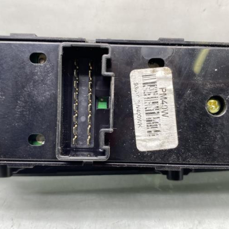 Interrupteur de leve vitre avant gauche KIA SPORTAGE 3 Photo n°3