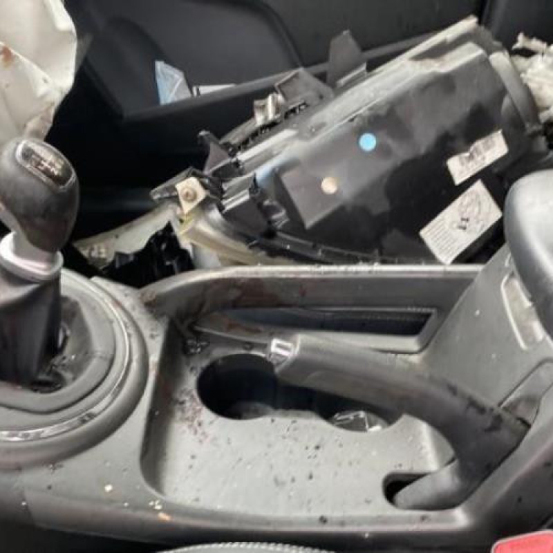 Interrupteur de leve vitre avant gauche KIA SPORTAGE 3 Photo n°17