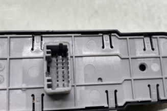 Interrupteur de leve vitre avant gauche RENAULT SCENIC 3