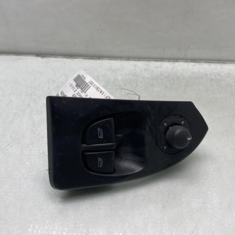 Interrupteur de leve vitre avant gauche FIAT DUCATO 2 Photo n°1