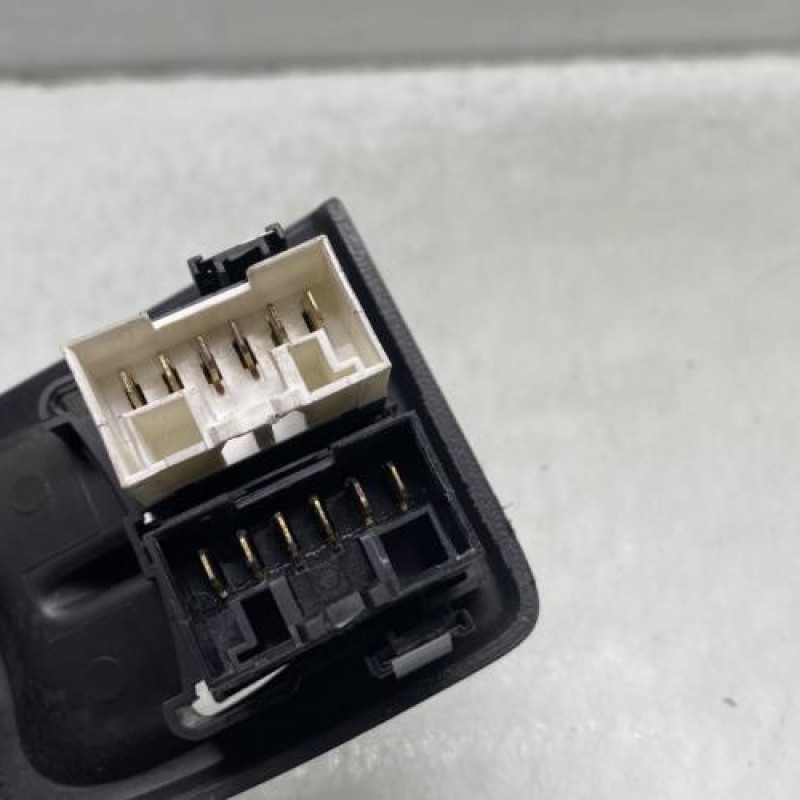 Interrupteur de leve vitre avant gauche FIAT DUCATO 2 Photo n°3