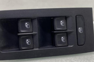 Interrupteur de leve vitre avant gauche SKODA OCTAVIA 4 Photo n°1