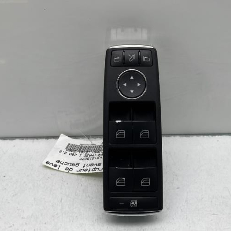 Interrupteur de leve vitre avant gauche MERCEDES CLASSE C 204 Photo n°1