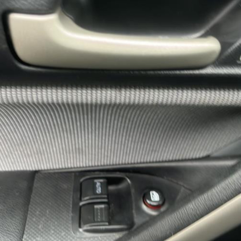 Interrupteur de leve vitre avant gauche HONDA CIVIC 7 Photo n°12
