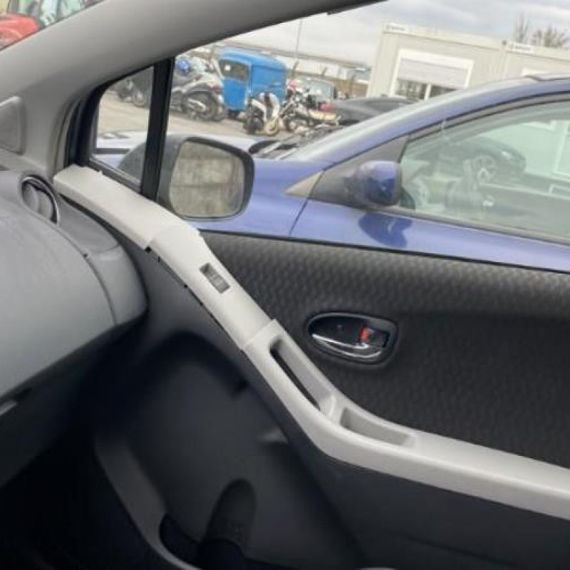 Interrupteur de leve vitre avant gauche TOYOTA YARIS 2 Photo n°6