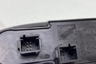 Interrupteur de leve vitre avant gauche CITROEN C4 2