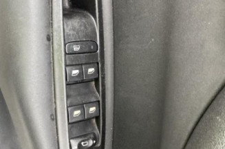 Interrupteur de leve vitre avant gauche CITROEN C4 2