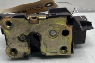 Serrure avant gauche RENAULT LAGUNA 1 Photo n°1