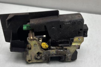 Serrure avant gauche RENAULT LAGUNA 1