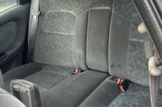 Serrure avant gauche RENAULT LAGUNA 1