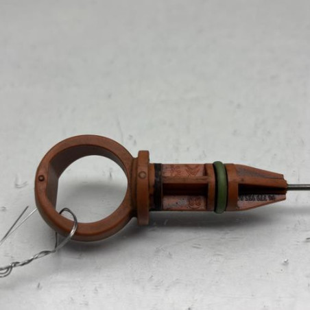 Jauge d'huile PEUGEOT 208 1