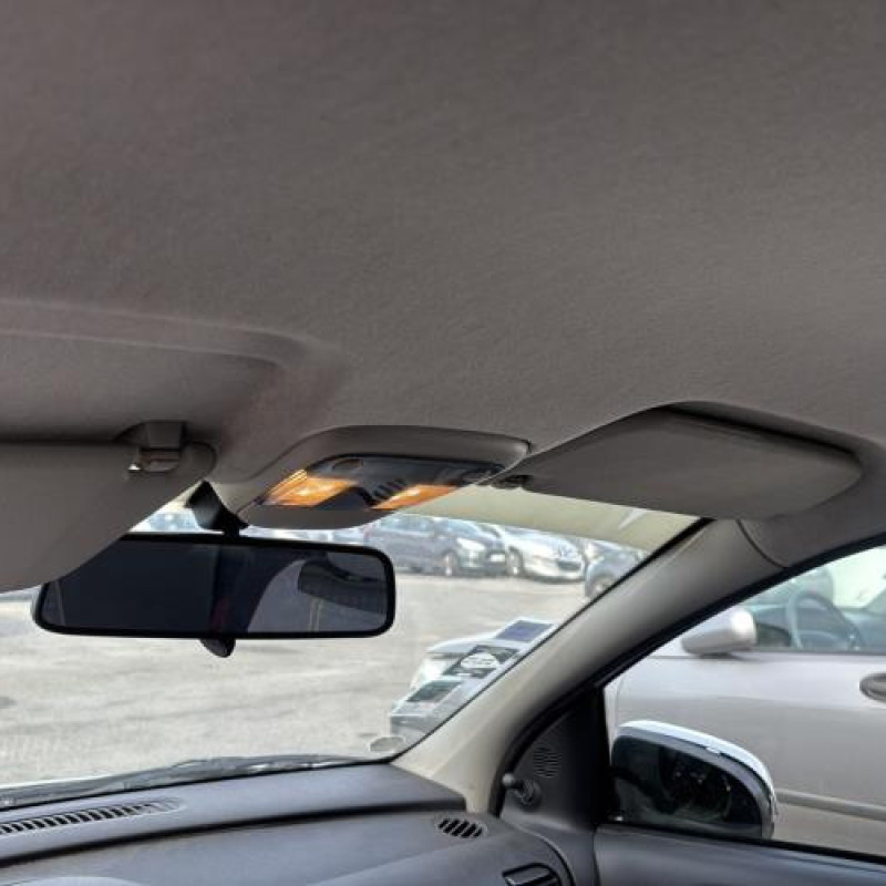 Pare soleil gauche OPEL CORSA C Photo n°19