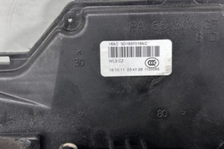 Serrure avant droit VOLKSWAGEN GOLF 5