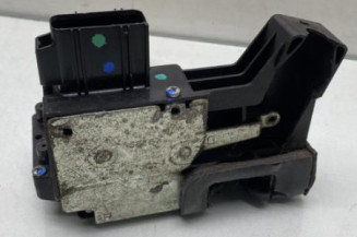 Serrure avant droit FORD FIESTA 5