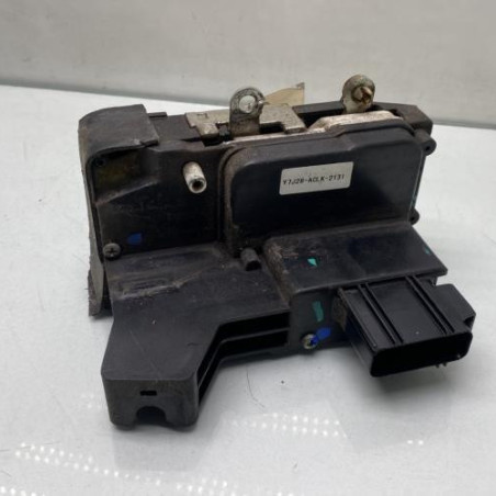 Serrure avant gauche FORD FIESTA 5