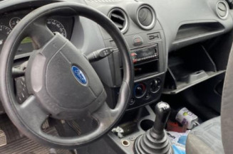 Serrure avant gauche FORD FIESTA 5